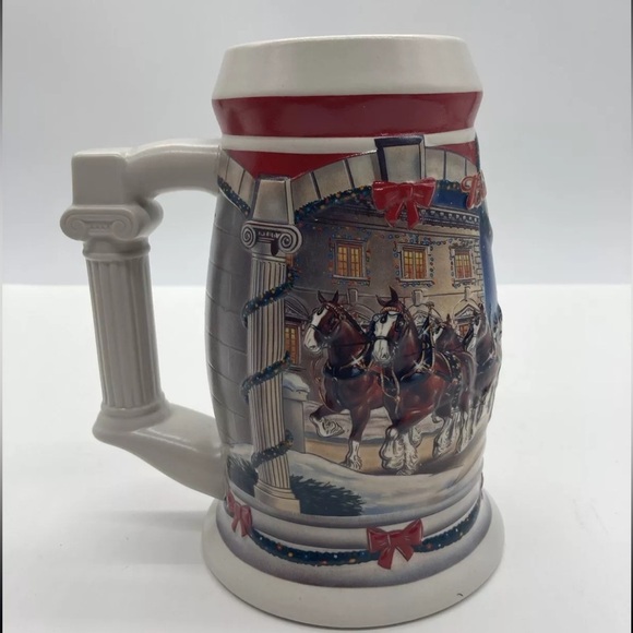 2001 Budweiser Clydesdale "Holiday at the Capitol" Christmas Stein - Picture 10 of 16